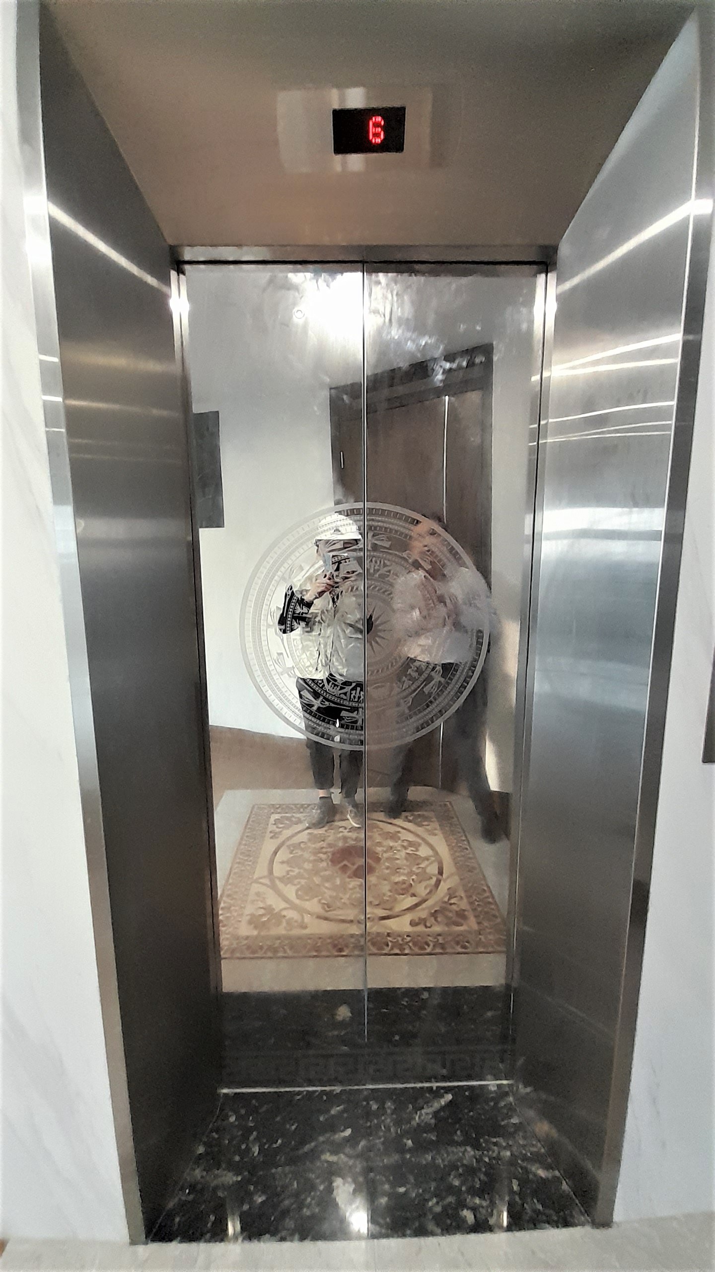 10b1e2af-8e5b-4dad-9dee-5253053482ae