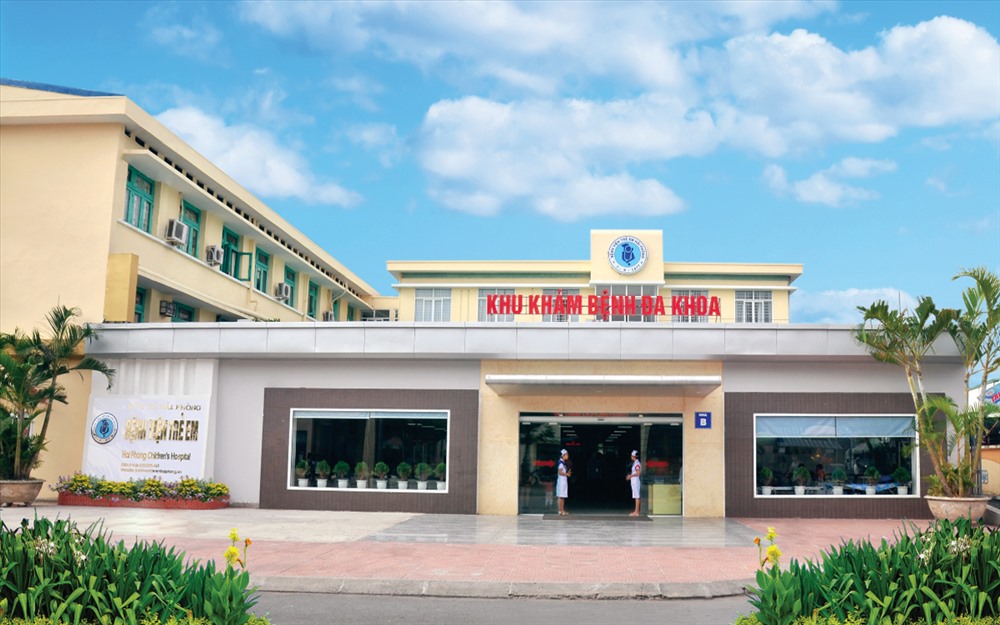 mua-sam-lap-dat-he-thong-thang-may-benh-vien-tre-em-anh2